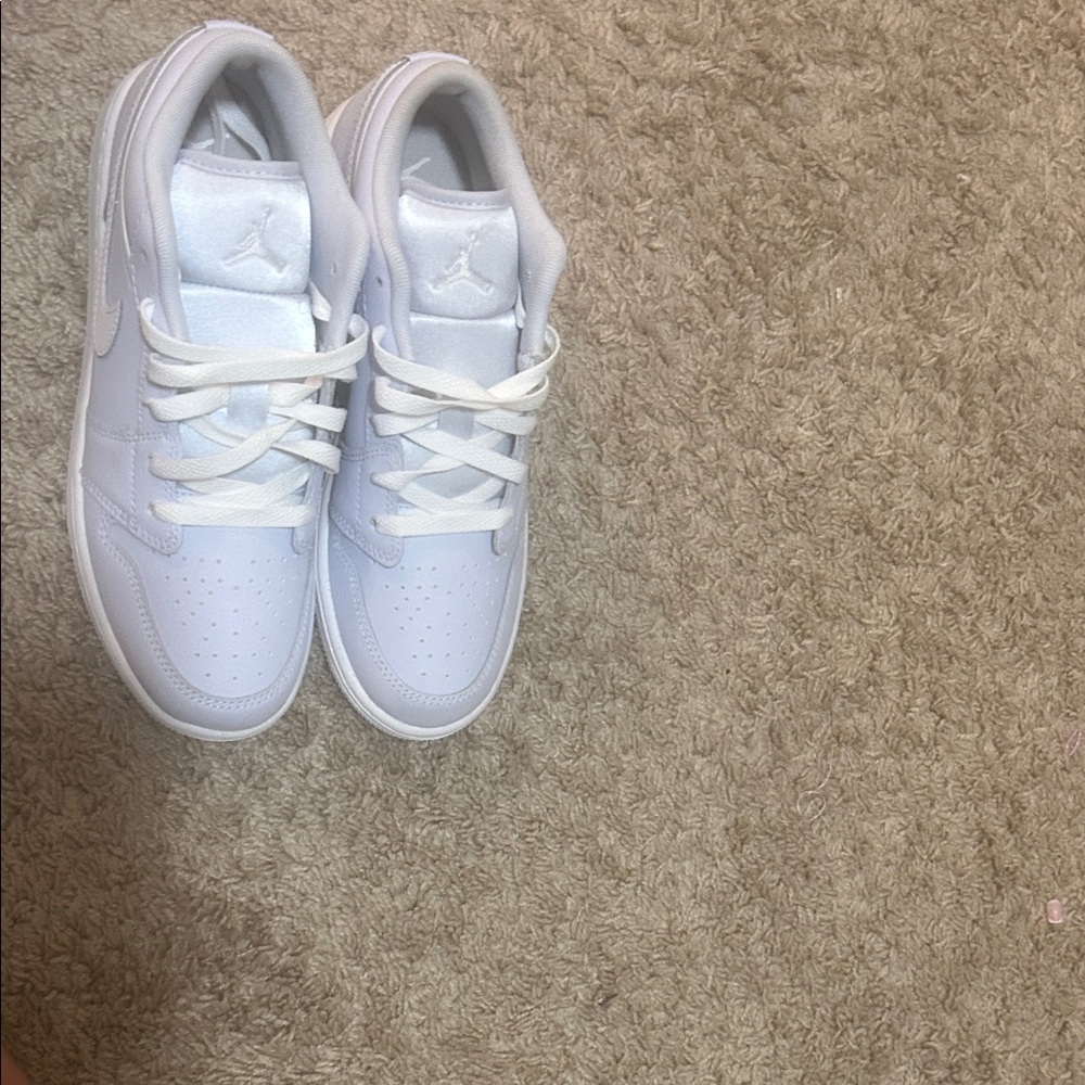 Jordan Kids White Sneakers